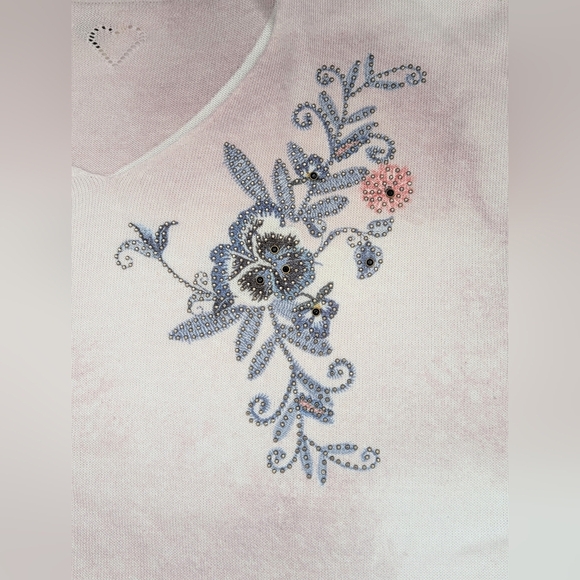 Amaryllis Womens (Size M) Pastel Tie-Dyed V-Neck Sweater w/ Floral Embroidery - Picture 7 of 15